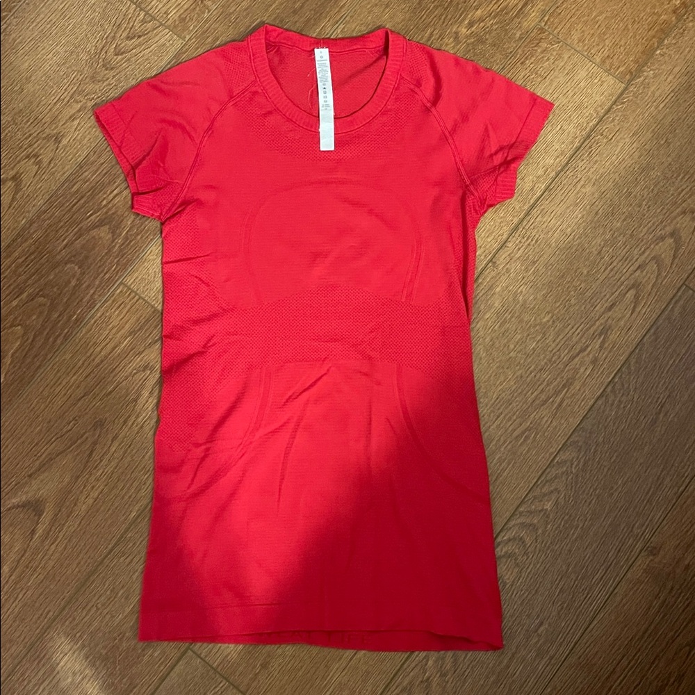 Lu Lu lemon swiftly short sleeve